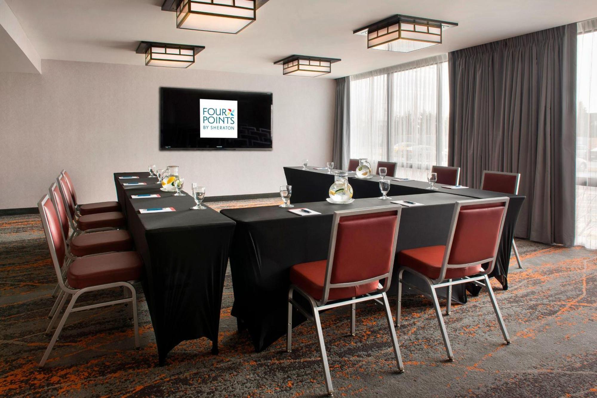 Hotel Four Points Philadelphia Northeast Exterior foto
